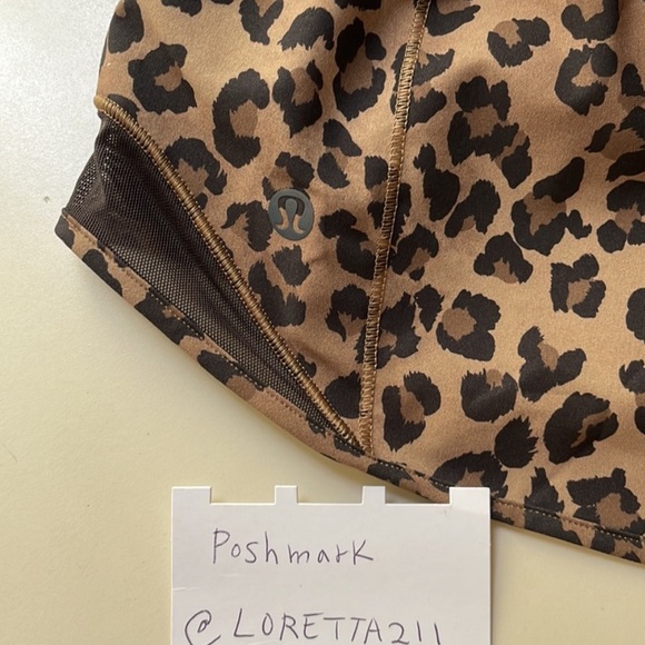 Lululemon Leopard Print Hotty Hot Shorts 2.5" - Picture 6 of 6